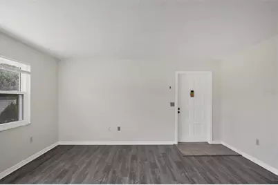 5800 Hollywood Boulevard #312, Sarasota, FL 34231 - Photo 7