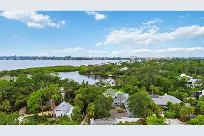 1909 Buccaneer Drive, Sarasota, FL 34231 - Photo 33