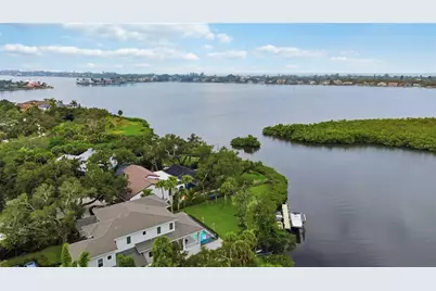 1909 Buccaneer Drive, Sarasota, FL 34231 - Photo 35