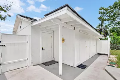 2009 1st Avenue E #B, Bradenton, FL 34208 - Photo 3