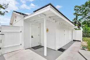 2009 1st Ave E, Bradenton, FL 34208 - Photo 1