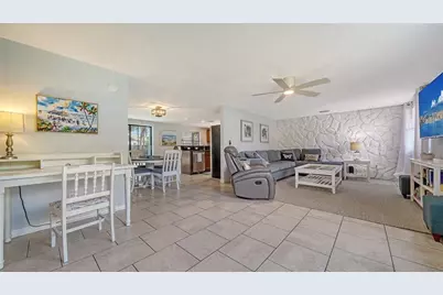 6061 Border Lane, Sarasota, FL 34231 - Photo 3