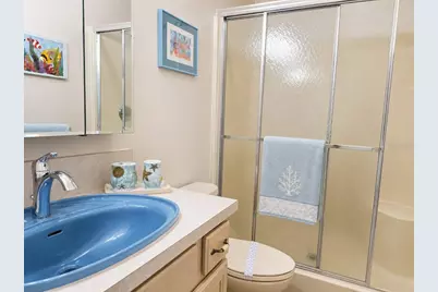 140 50th Street, Holmes Beach, FL 34217 - Photo 25