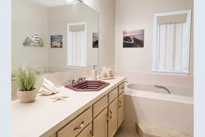140 50th Street, Holmes Beach, FL 34217 - Photo 19