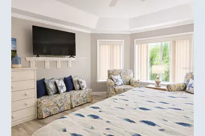 140 50th Street, Holmes Beach, FL 34217 - Photo 17