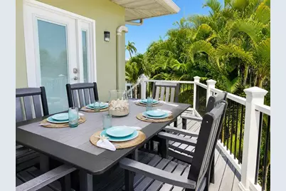 140 50th Street, Holmes Beach, FL 34217 - Photo 29