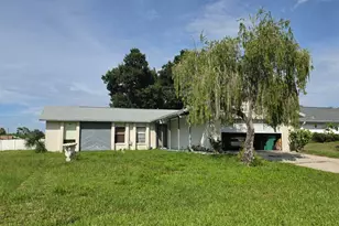 586 Altoona St NW, Port Charlotte, FL 33948 - Photo 1
