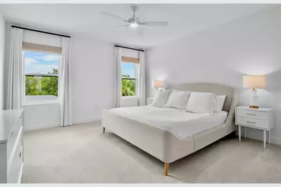 10113 Canaveral Circle, Sarasota, FL 34241 - Photo 17