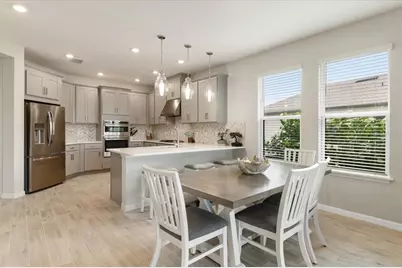 9016 Tequila Sunrise Drive, Sarasota, FL 34241 - Photo 15