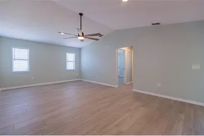4005 17th Avenue W, Bradenton, FL 34205 - Photo 13