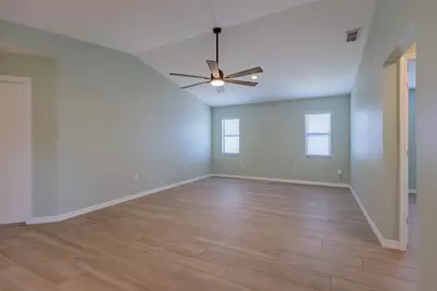 4005 17th Avenue W, Bradenton, FL 34205 - Photo 11