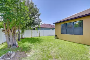 8443 White Poplar Dr, Riverview, FL 33578 - Photo 5