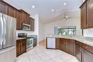 8443 White Poplar Dr, Riverview, FL 33578 - Photo 37