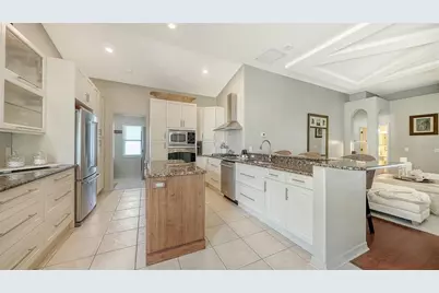 5122 Creekside Trail, Sarasota, FL 34243 - Photo 3