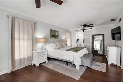 4346 Meadowland Circle, Sarasota, FL 34233 - Photo 19