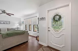 4346 Meadowland Cir, Sarasota, FL 34233 - Photo 5