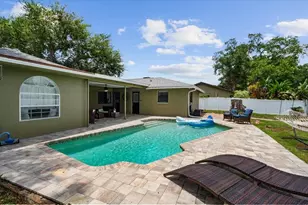 4346 Meadowland Cir, Sarasota, FL 34233 - Photo 35