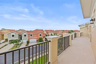 10 Franklin Ct S, Saint Petersburg, FL 33711 - Photo 25