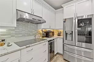 10 Franklin Ct S, Saint Petersburg, FL 33711 - Photo 7