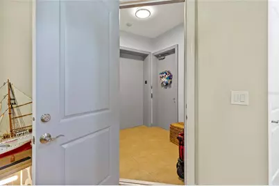 10 Franklin Court S #63C, Saint Petersburg, FL 33711 - Photo 3