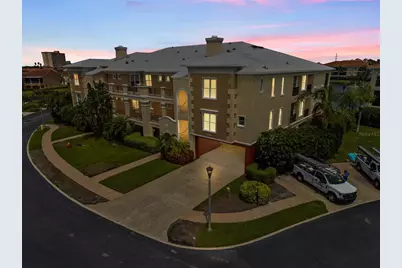 10 Franklin Court S #63C, Saint Petersburg, FL 33711 - Photo 1