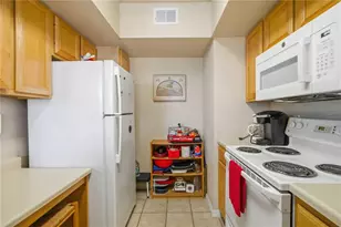 1000 Villagio Cir, Sarasota, FL 34237 - Photo 15