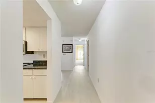 804 67th St W, Bradenton, FL 34209 - Photo 5