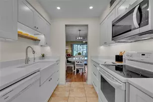 4644 Longwater, Sarasota, FL 34235 - Photo 7