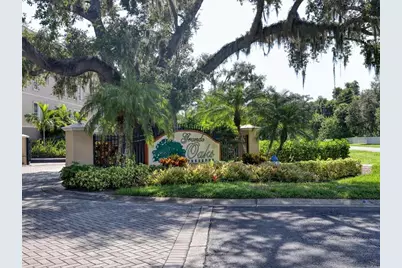 5122 Manorwood Drive #4B, Sarasota, FL 34235 - Photo 1