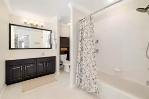 4255 67th Ave Cir E, Sarasota, FL 34243 - Photo 37