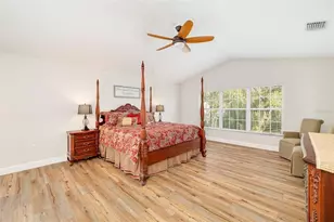 4255 67th Ave Cir E, Sarasota, FL 34243 - Photo 29