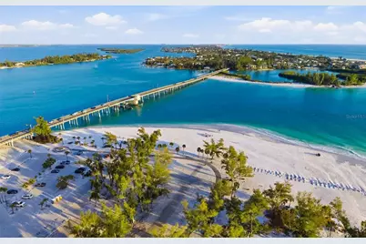 4255 67th Avenue Circle E, Sarasota, FL 34243 - Photo 63