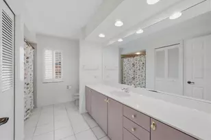 7596 Calle Facil, Sarasota, FL 34238 - Photo 35