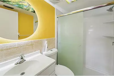 5870 38th Avenue N #43, Saint Petersburg, FL 33710 - Photo 9
