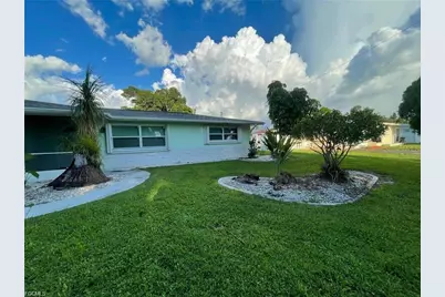 2705 SE 17th Avenue, Cape Coral, FL 33904 - Photo 7