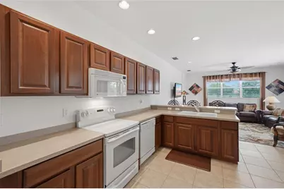 9007 Willowbrook Circle, Bradenton, FL 34212 - Photo 9
