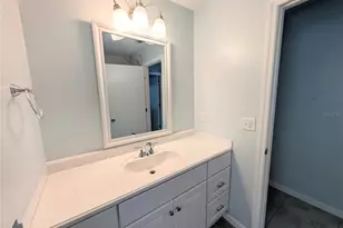 8707 51st Ave W, Bradenton, FL 34210 - Photo 21