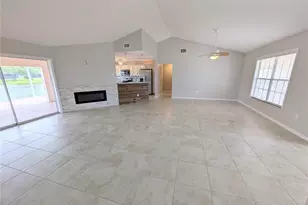 8707 51st Ave W, Bradenton, FL 34210 - Photo 7