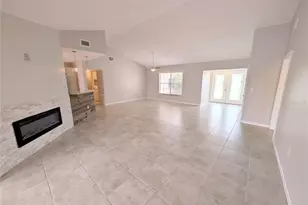 8707 51st Ave W, Bradenton, FL 34210 - Photo 5