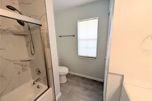 8707 51st Ave W, Bradenton, FL 34210 - Photo 23