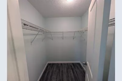 8707 51st Avenue W, Bradenton, FL 34210 - Photo 17