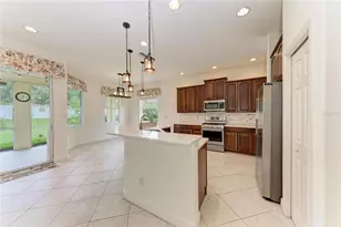 6841 74th St Cir E, Bradenton, FL 34203 - Photo 7