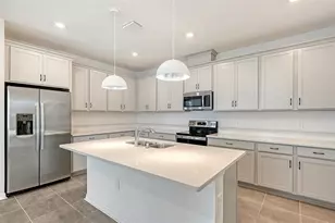 1763 Spreader Ln, Sarasota, FL 34240 - Photo 9