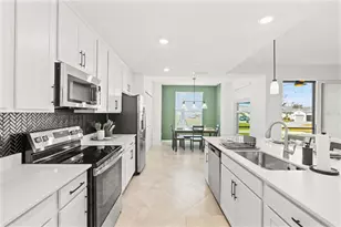 19015 Scallop Loop, Bradenton, FL 34211 - Photo 17