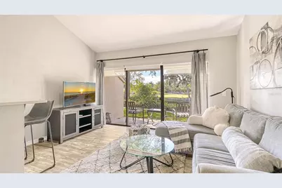 3127 Longmeadow #2, Sarasota, FL 34235 - Photo 5