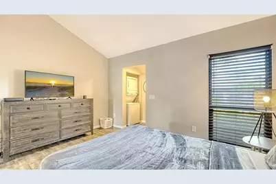 3127 Longmeadow #2, Sarasota, FL 34235 - Photo 17