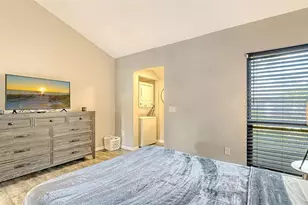 3127 Longmeadow, Sarasota, FL 34235 - Photo 17