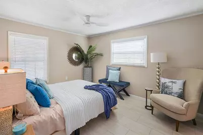 635 Melody Circle, Sarasota, FL 34237 - Photo 7