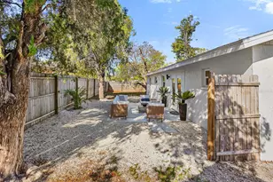 635 Melody Cir, Sarasota, FL 34237 - Photo 11
