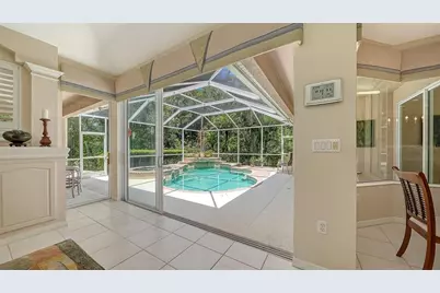 4727 Carrington Circle, Sarasota, FL 34243 - Photo 17